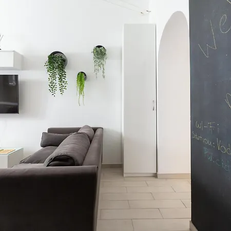 Bocconi Cosy Milánó